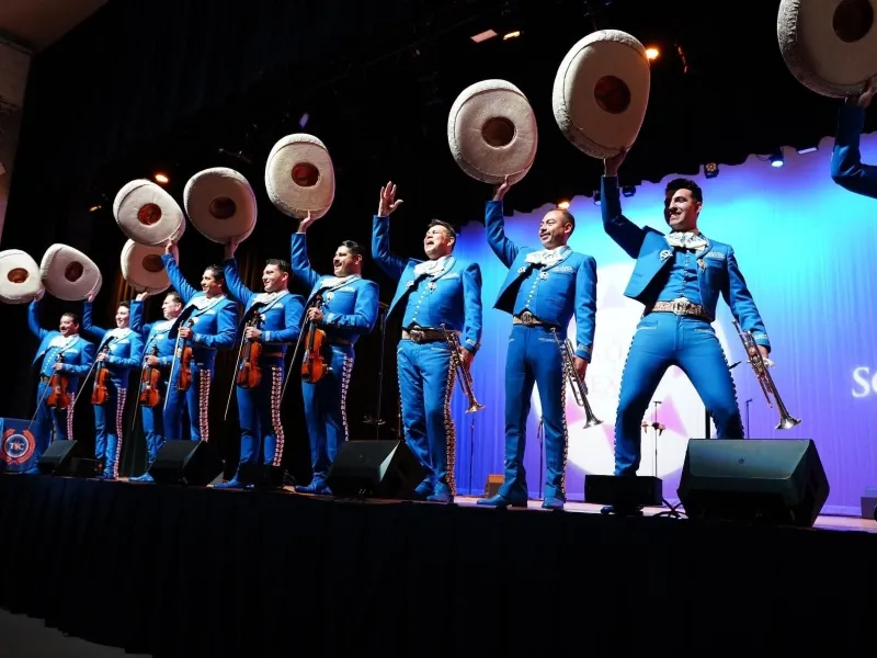 Mariachi Sol De Mexico